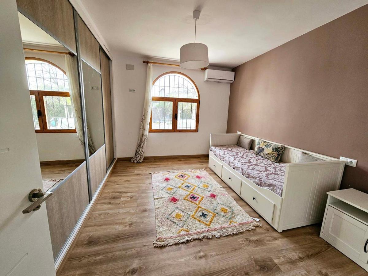Chalet Alicante Sol Y Luz San Vicente Raspeig Eksteriør billede
